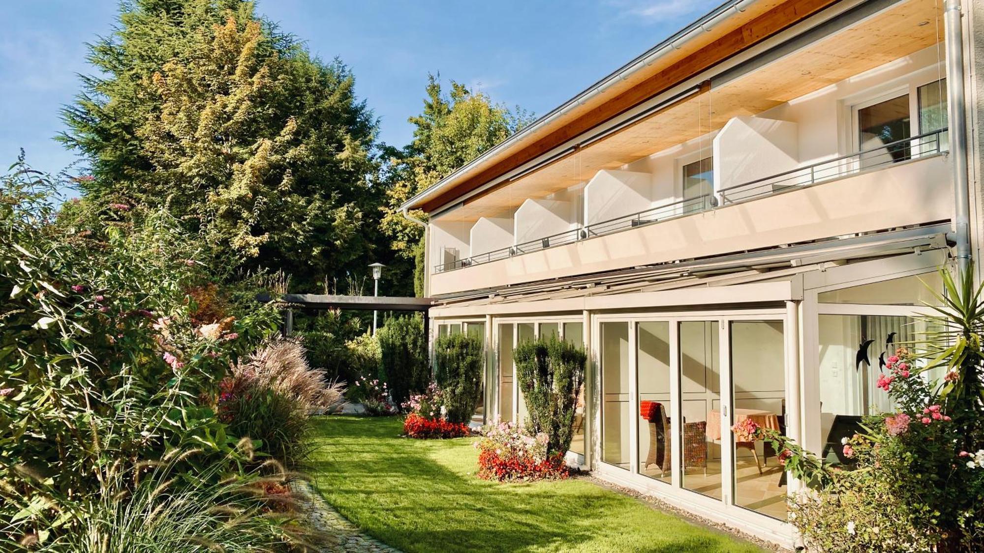 Adoris Appartements Im Lotzbeckpark Am See "Nachhaltiges Wohnen In Lindau" Lindau  Exteriör bild